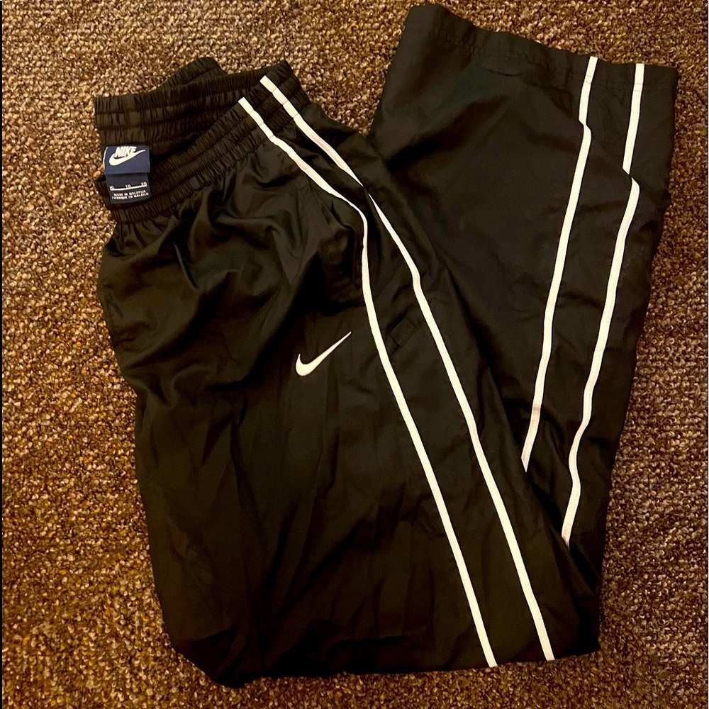 Nike XL boys windpants